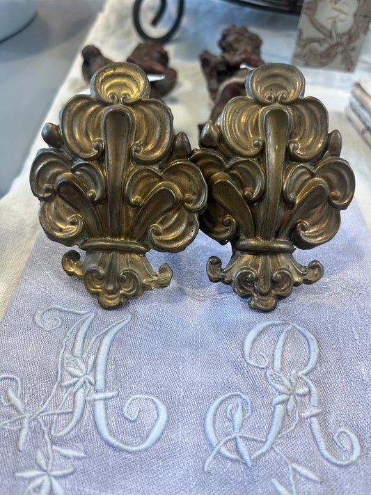 fa968 Beautiful French antique metal  Napkin rings ( set of 2)