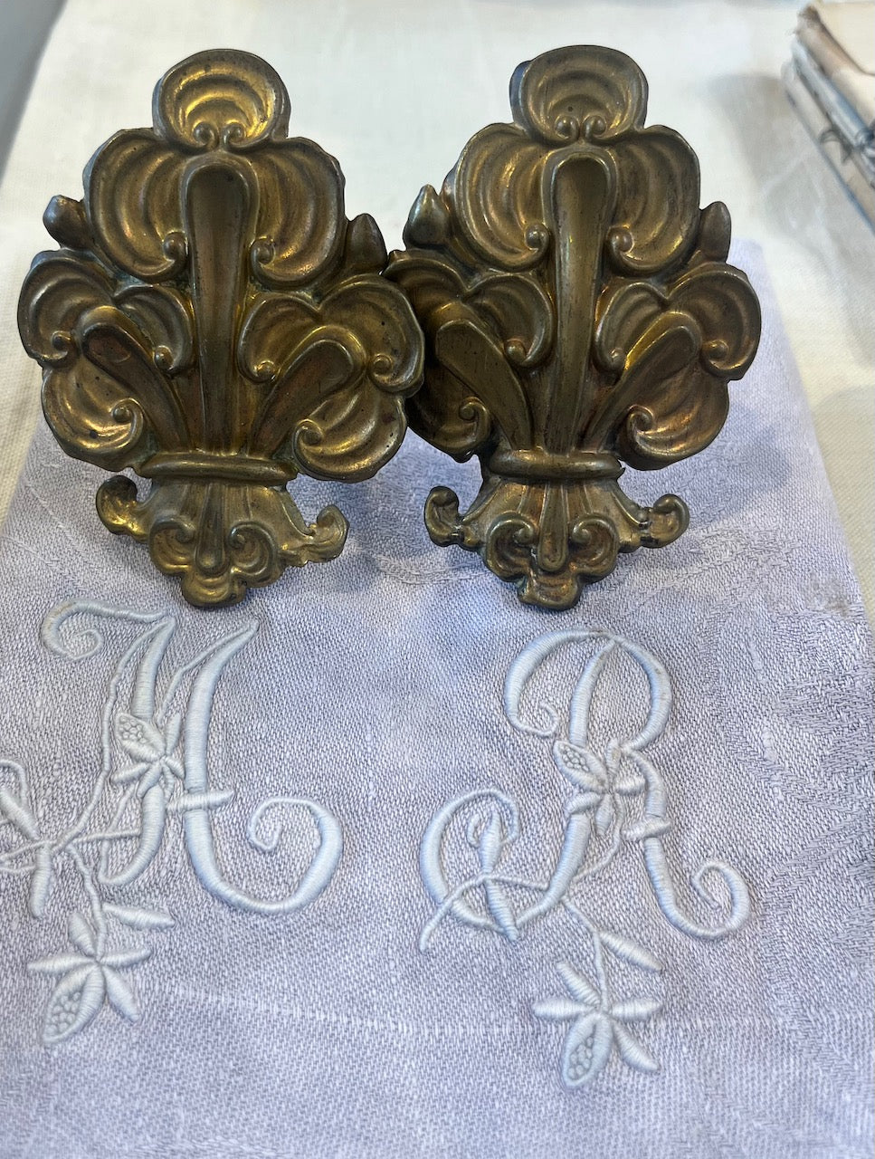fa968 Beautiful French antique metal  Napkin rings ( set of 2)
