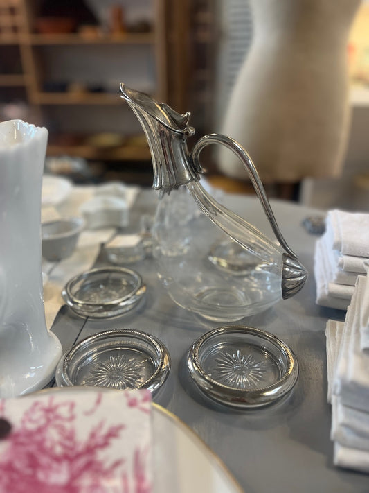 Fa800 Vintage Crystal duck shaped decanter with silver plate edging