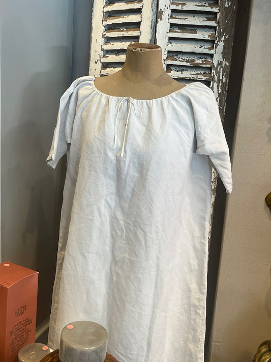 fa880 French antique Linen  chemise.