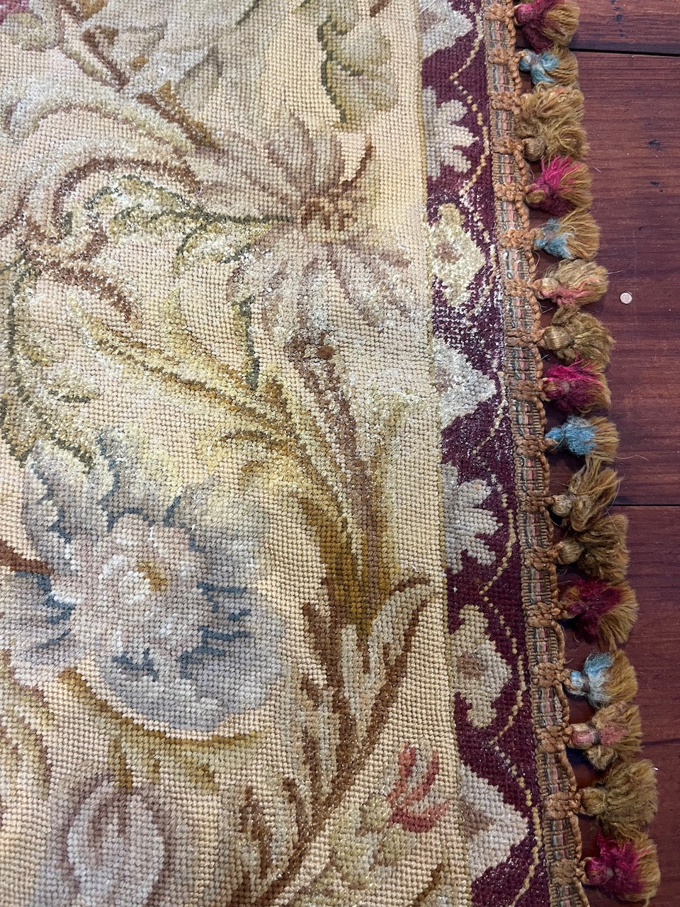 fa926 Long piece of antique french tapestry with tassel edging/