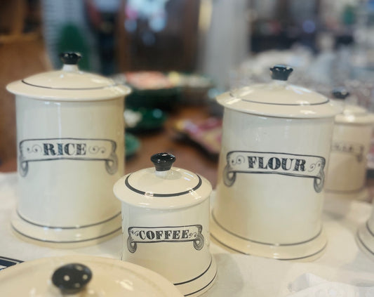 Di07 1950's Vintage sugar container (British made)