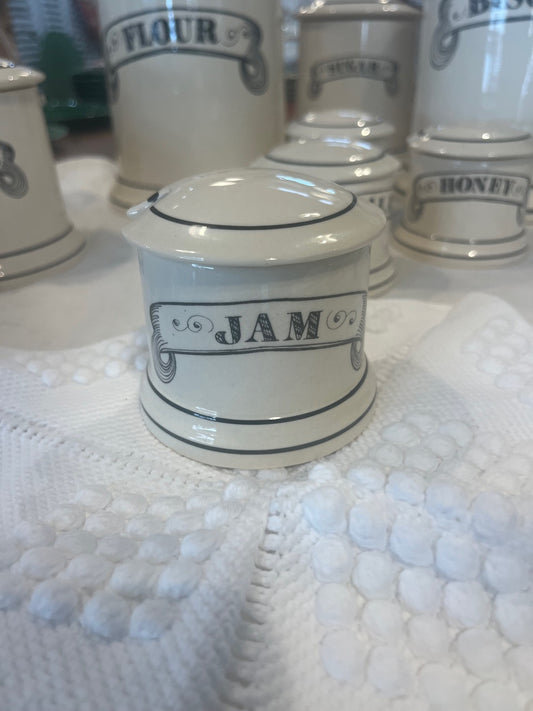 Di07 1950's Vintage jam pot (British made)