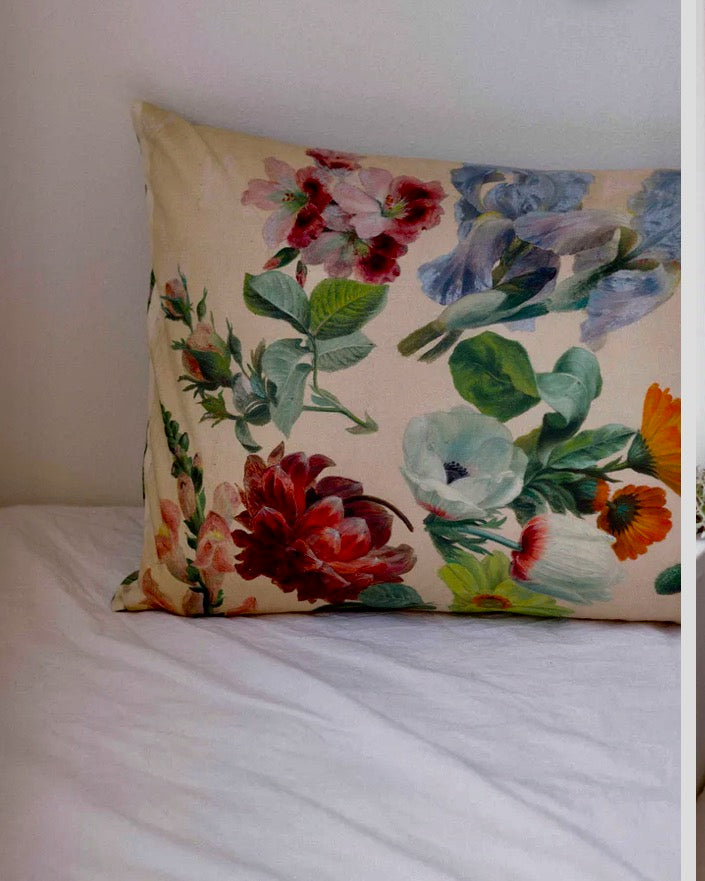 Beautiful Organic printed pair of pillowslips, reversible