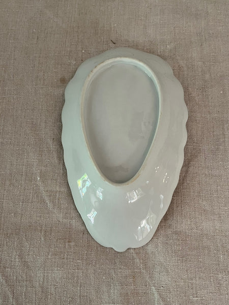 fa4128 french porcelain shell dish