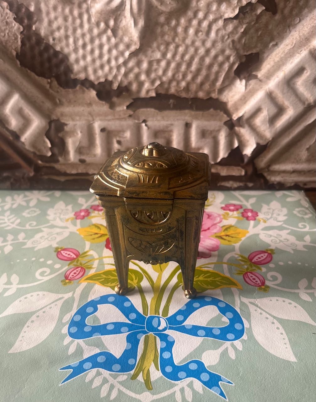 fa587 French antique jewellery box