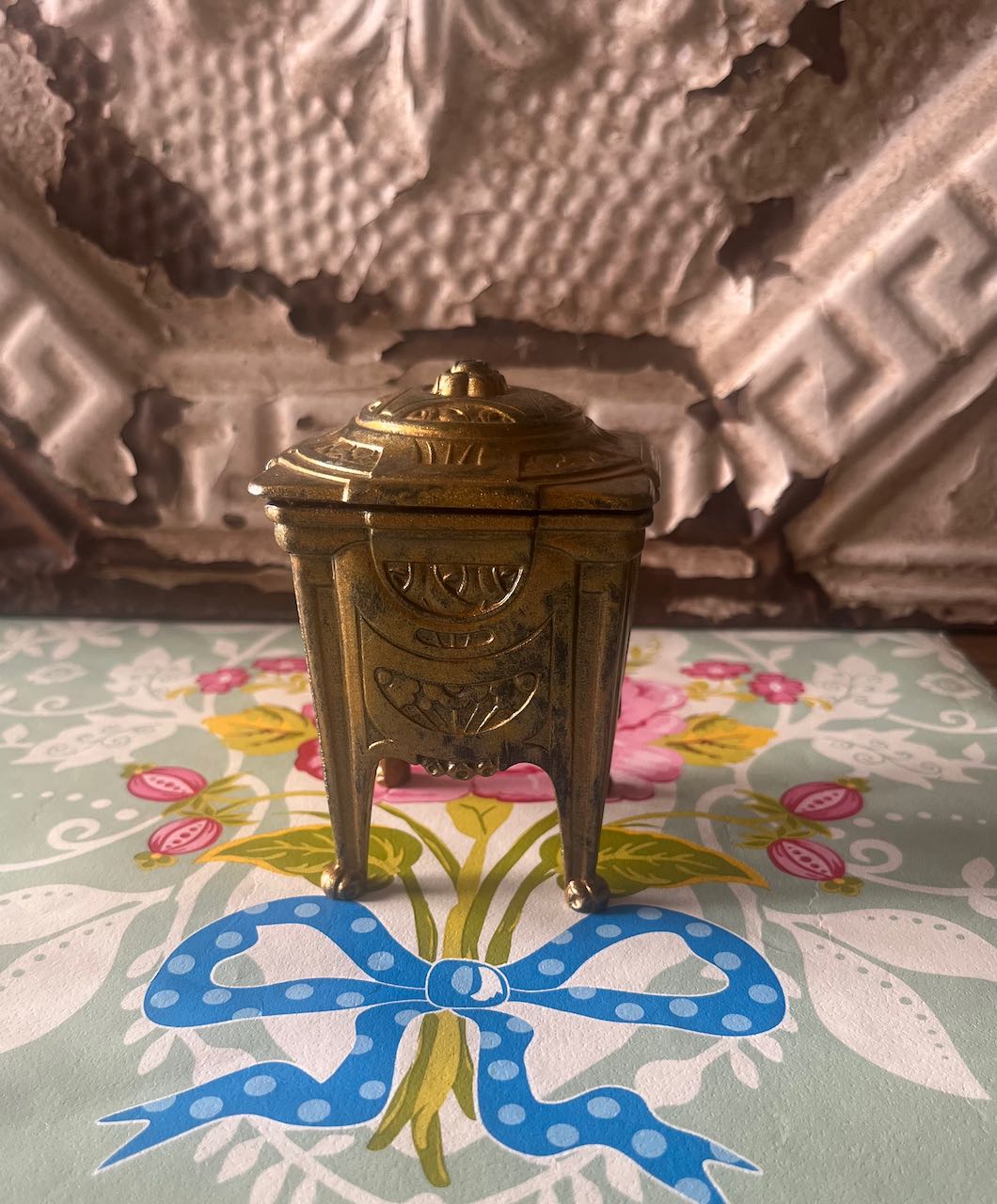 fa587 French antique jewellery box