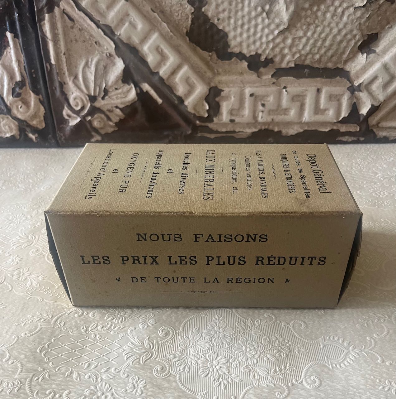 Antique french pharmacy cartons