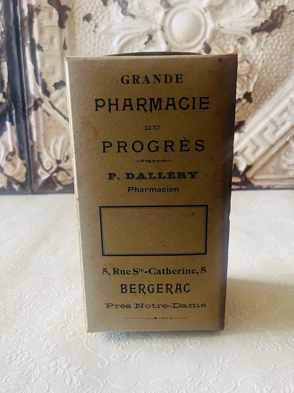Antique french pharmacy cartons