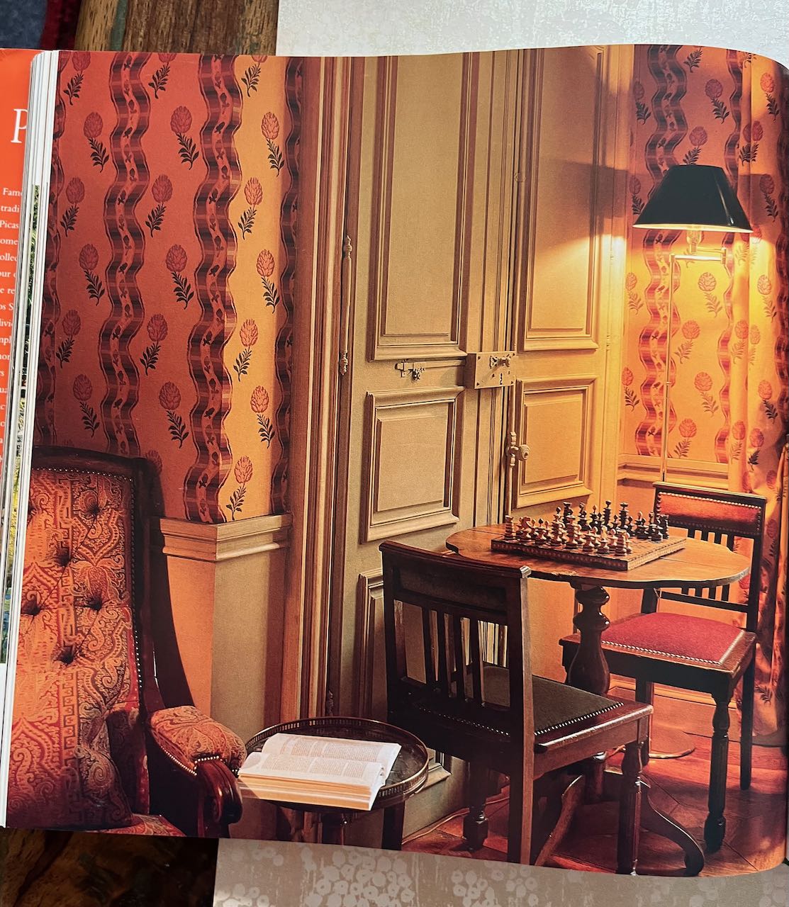 Living in Provence  (shop display book, dust sheet is slightly worn on edges).