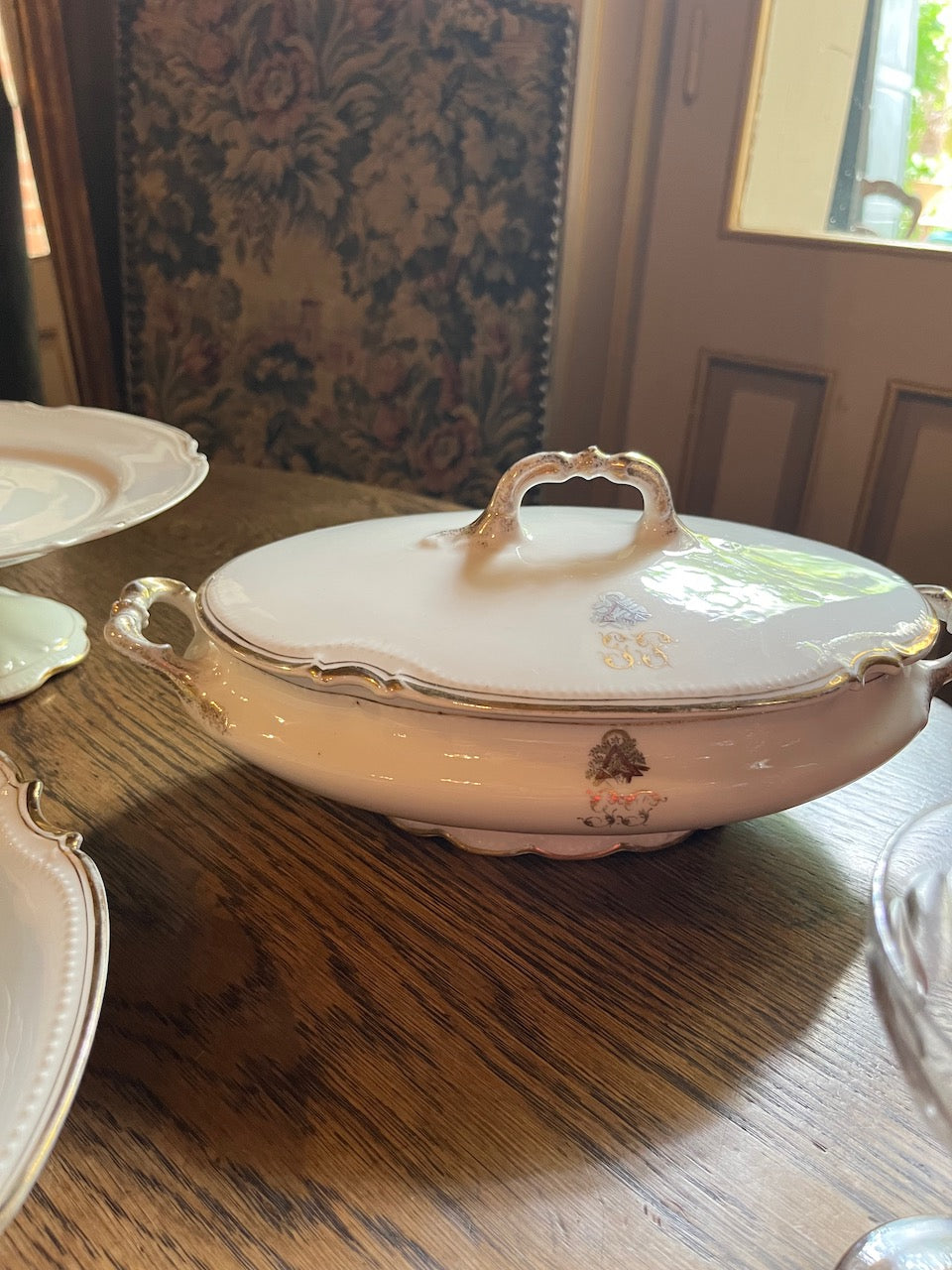 fa4283 French antique porcelain limoge tureen