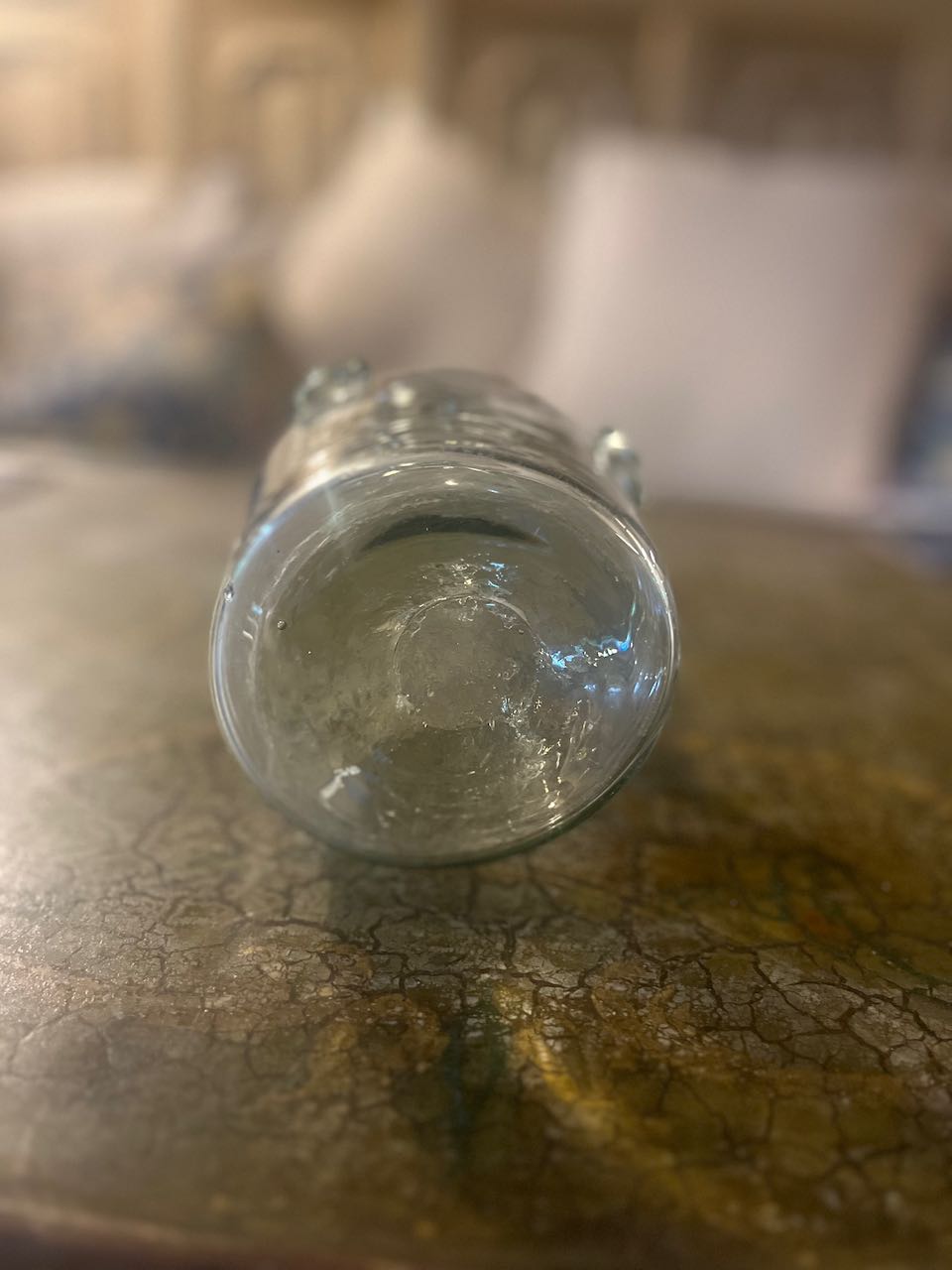fa1030 Italian handblown decanter/vase
