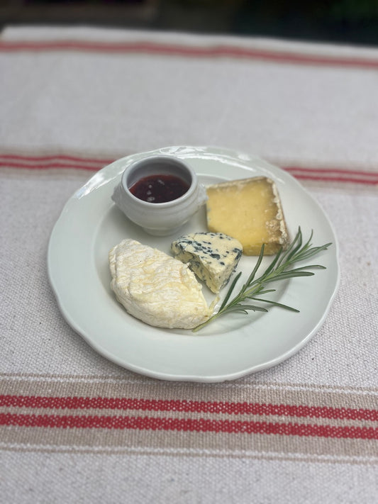 fa516 Small porcelaine bowls for jams, pates etc. (each)