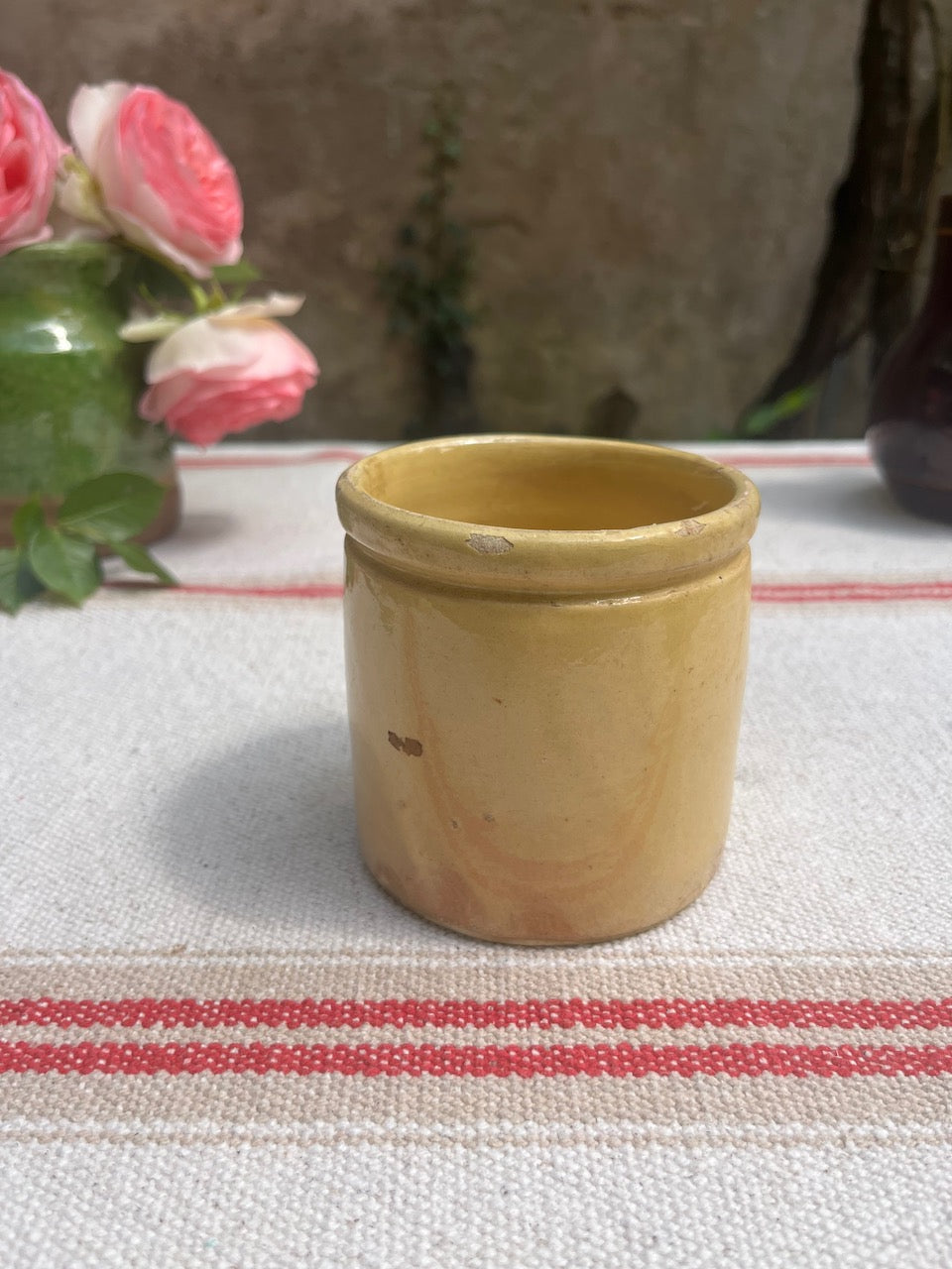 fa522 Buttery coloured Cermaic antique confiture (jam) pot, each