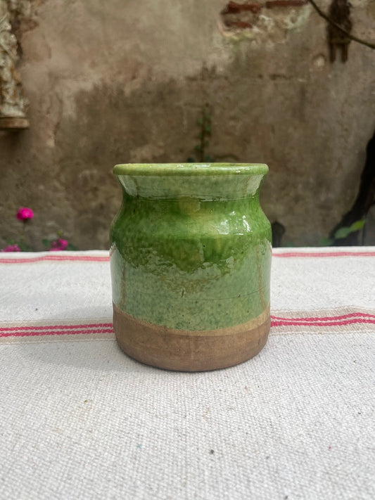 fa558 Small Provencial green pottery jar with mustard glaze inside