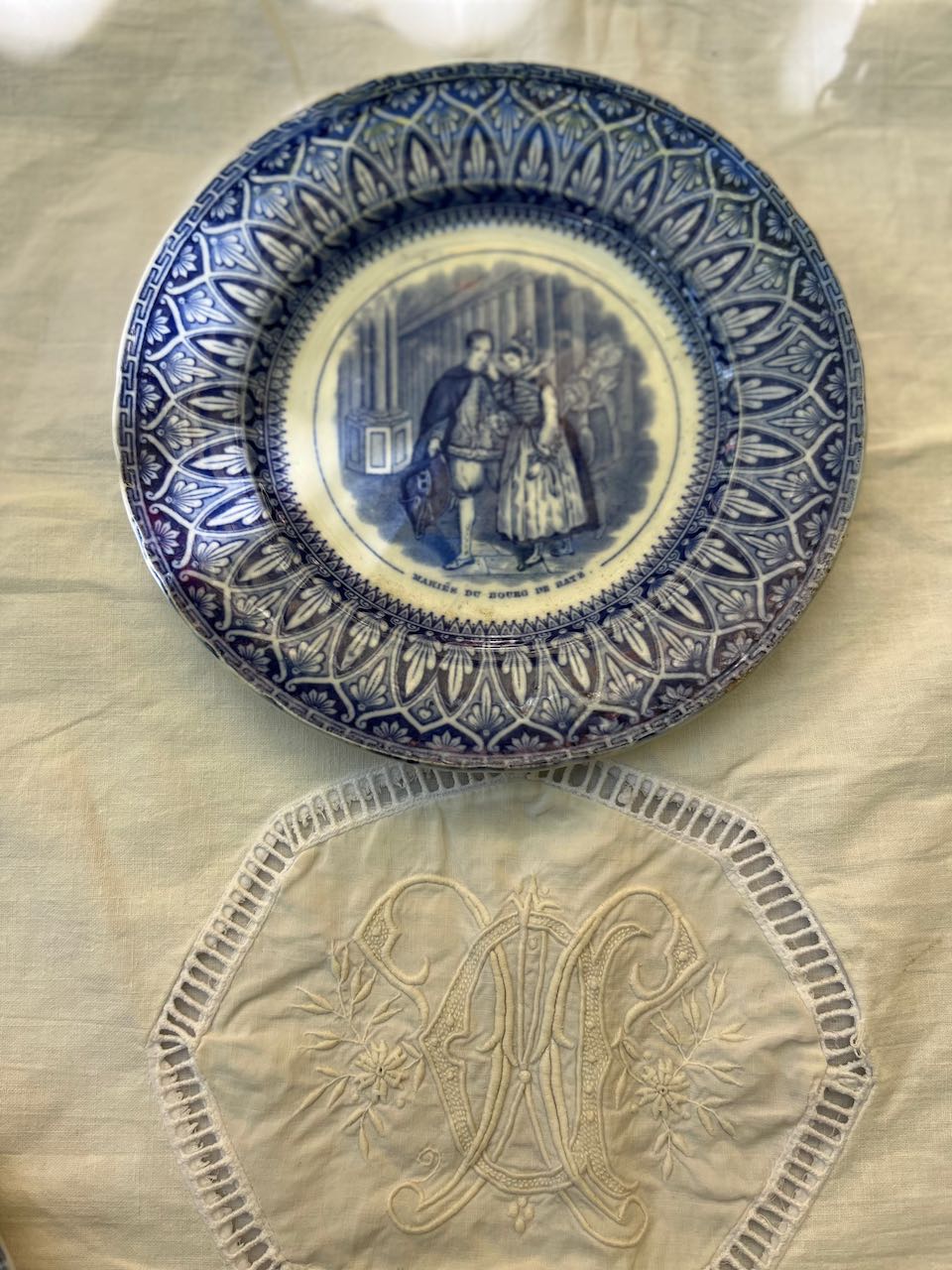 fa4502 blue and white conversation plates