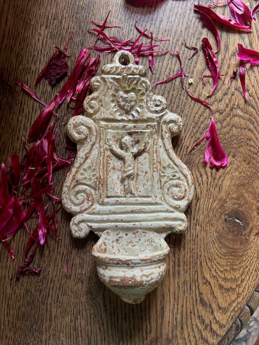 fa535 ceramic plaque/font with signature on back