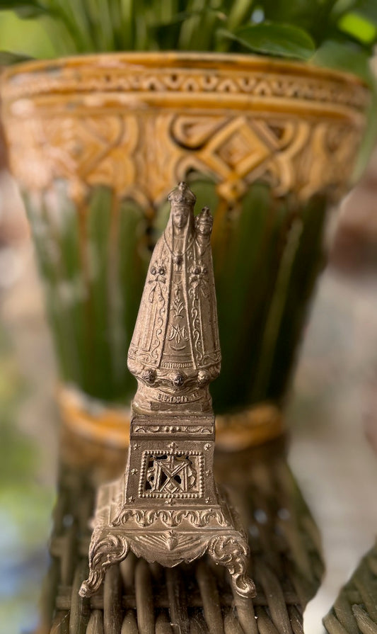 fa547 Tiny french vintage metal religious figure