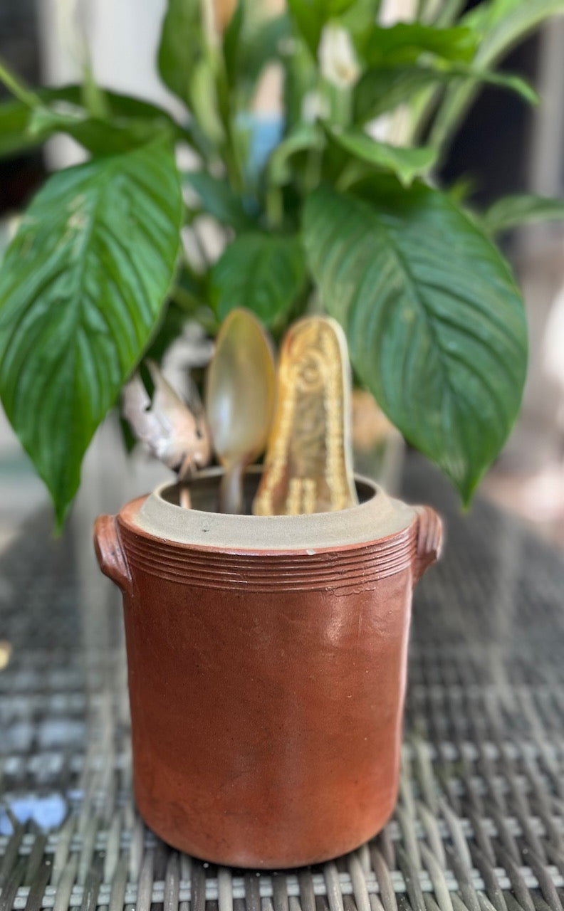 fa521 Stoneware container with lid