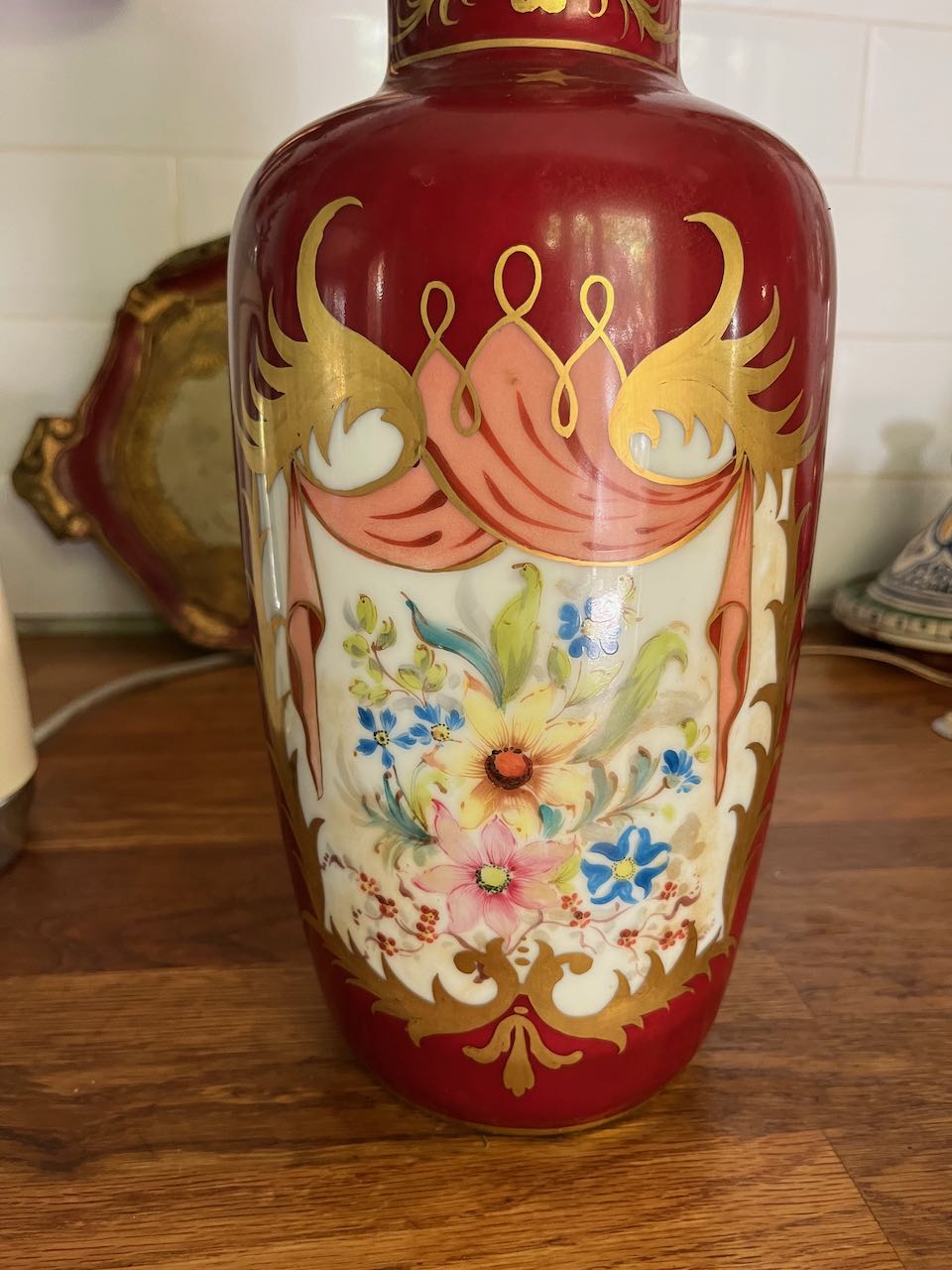 fa4537 French Limoge gold and red hand painted lampbase, 19th century