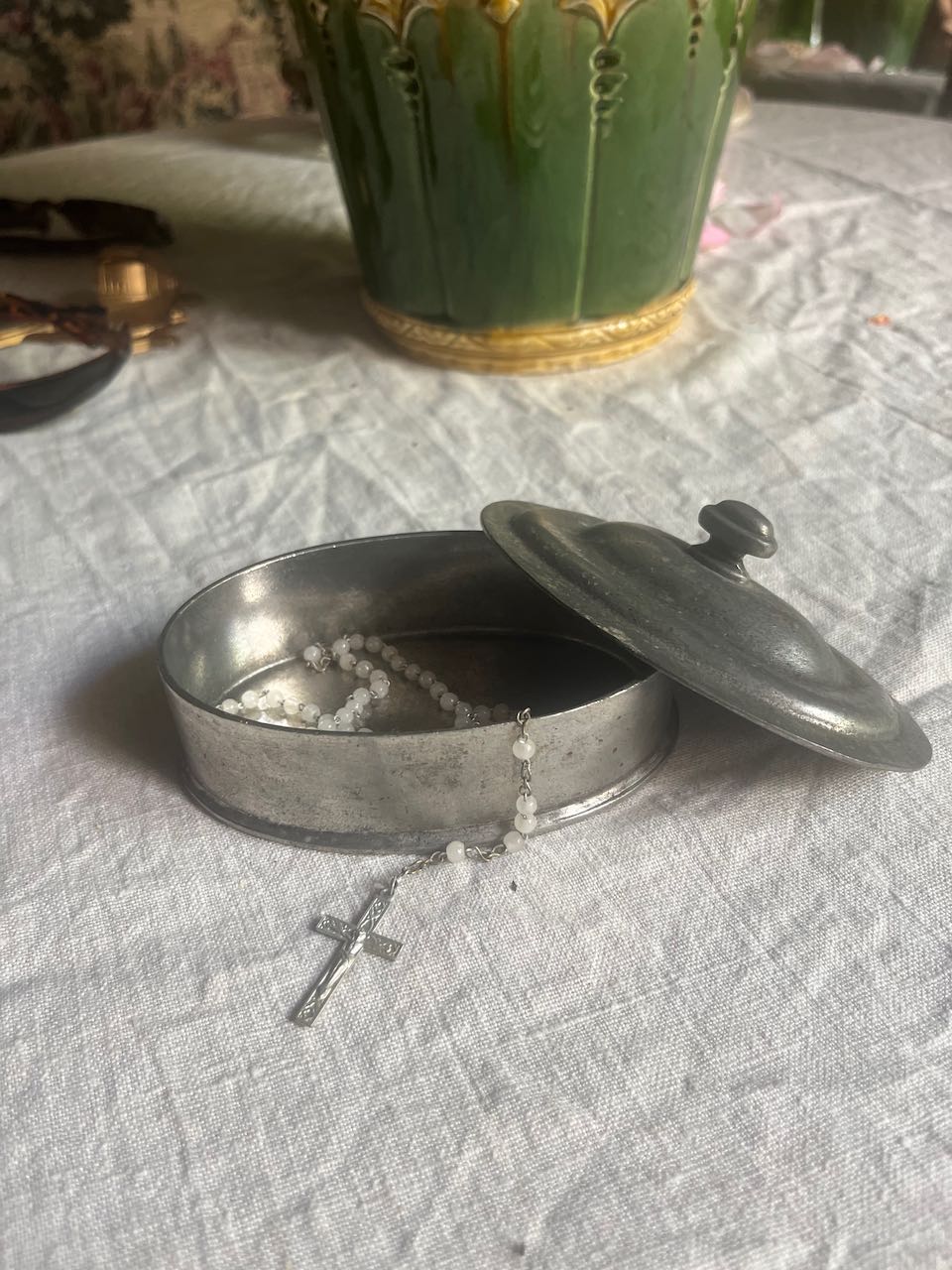 fa580 Small pewter 19th century french jewellery/snuff box