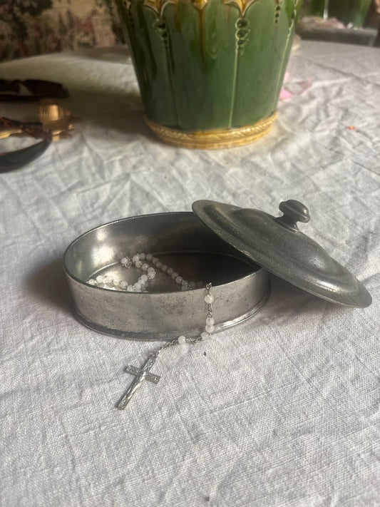 fa580 Small pewter 19th century french jewellery/snuff box