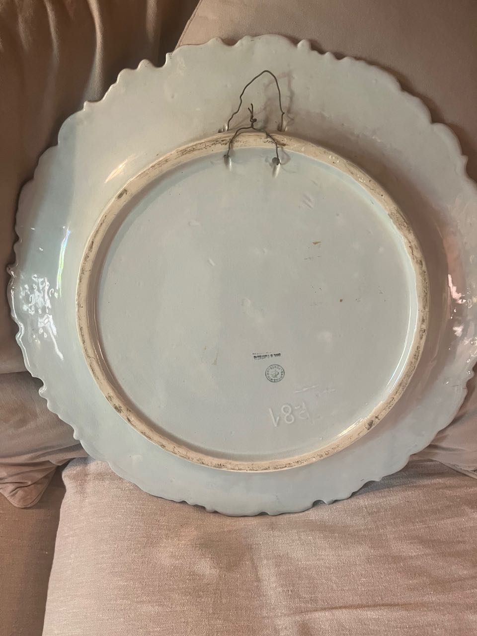 fa614 Large handpainted platter from Portugal