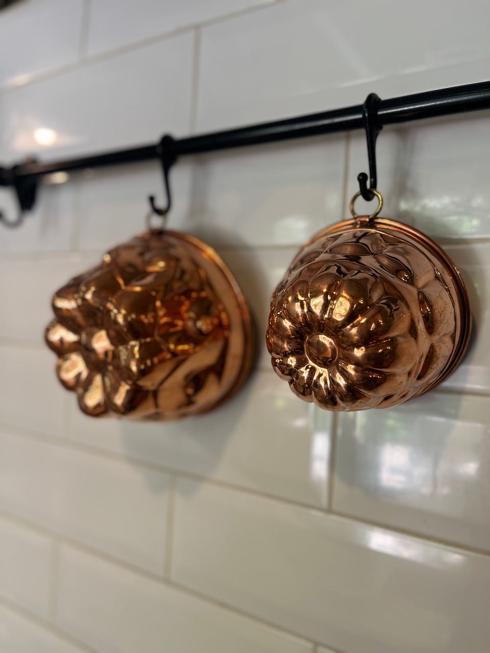 fa584 2 Copper jelly moulds from the famous Dehilliren company from Paris, stamped