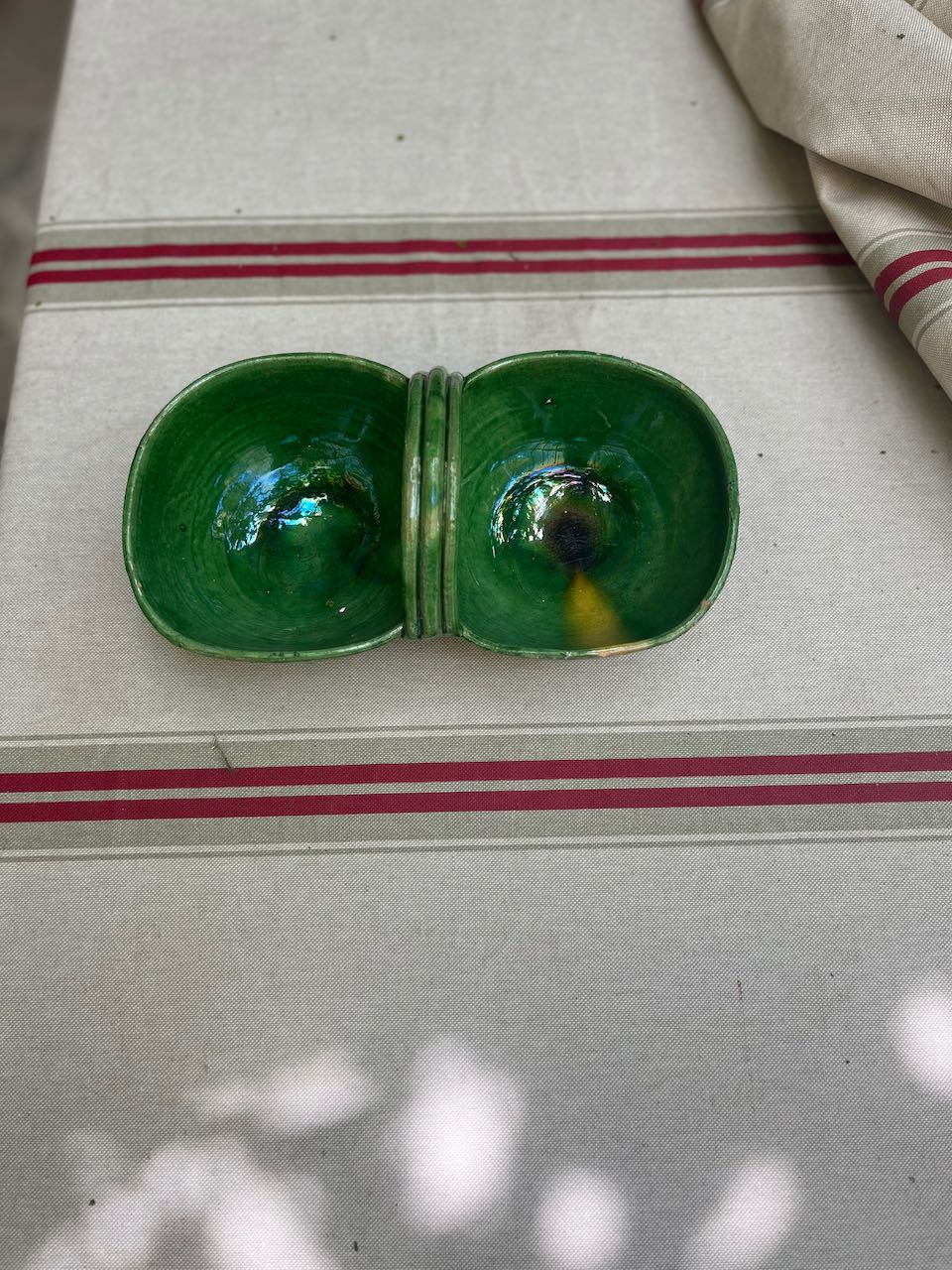 fa613 Small green ceramic olive container