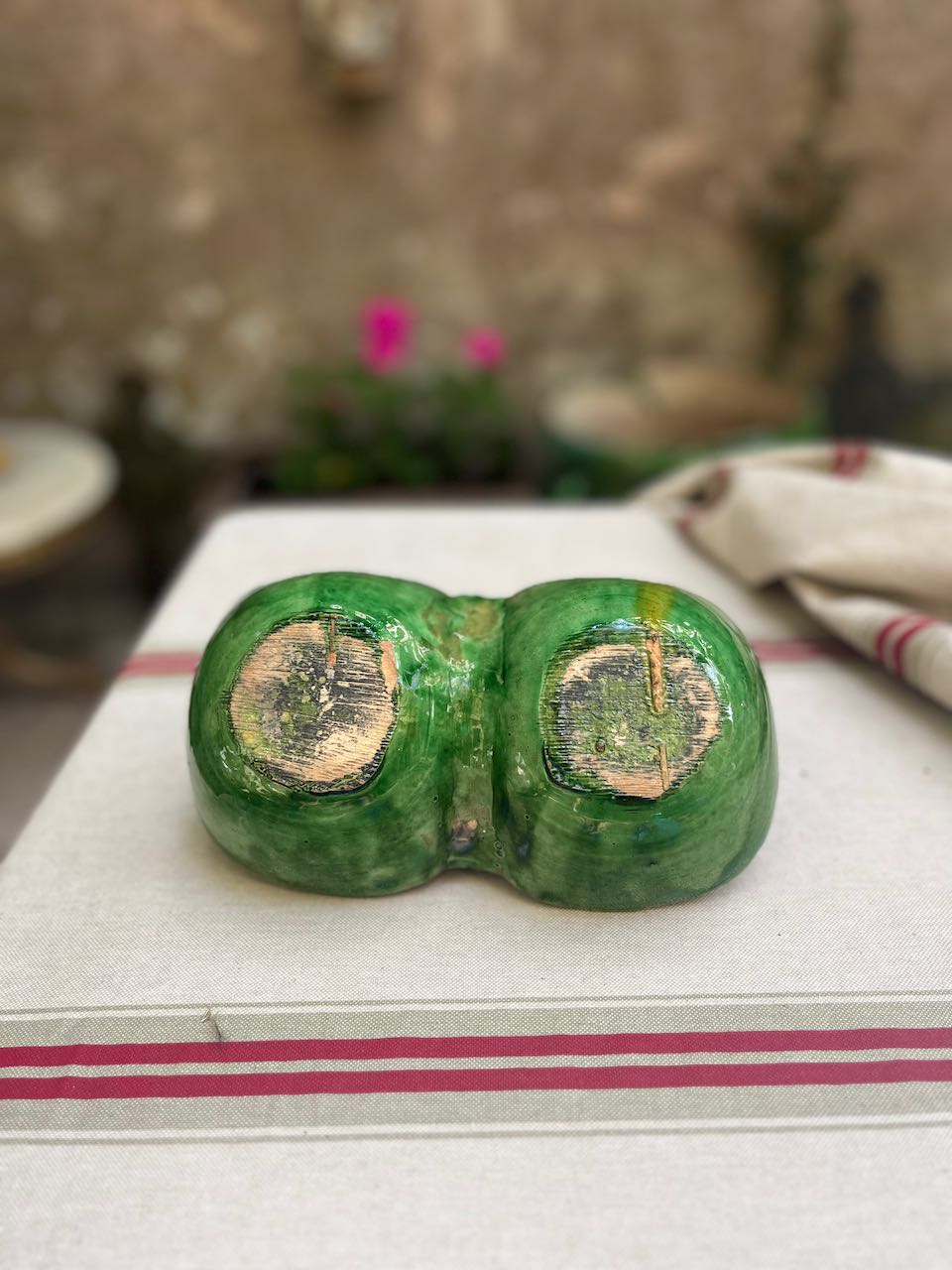 fa613 Small green ceramic olive container