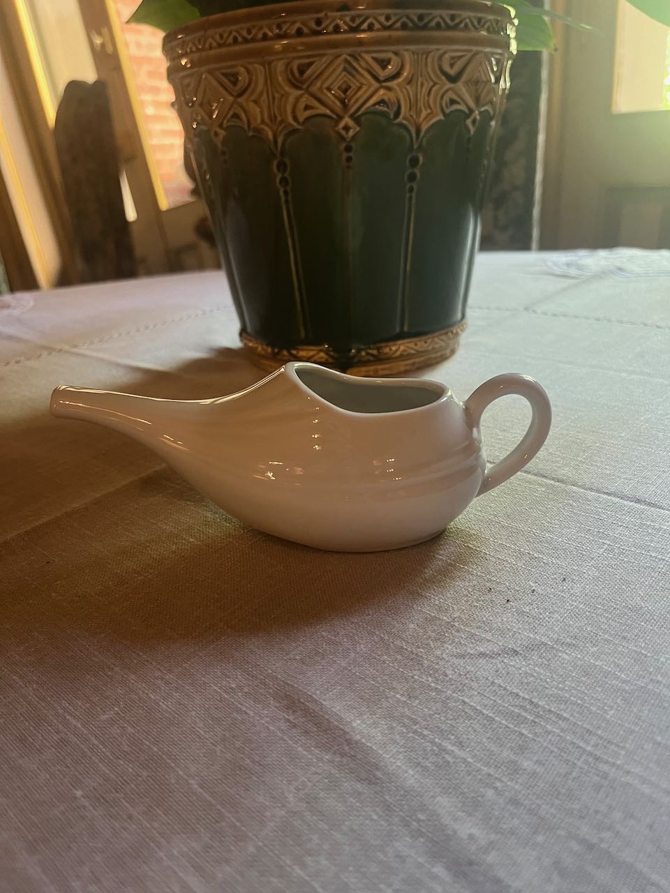 fa605 Small porcelain milk jug