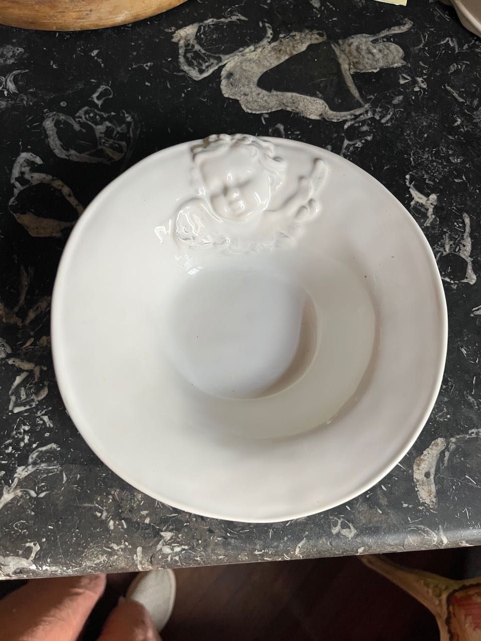 fa616 French Handmade Angel soup/dessert bowl