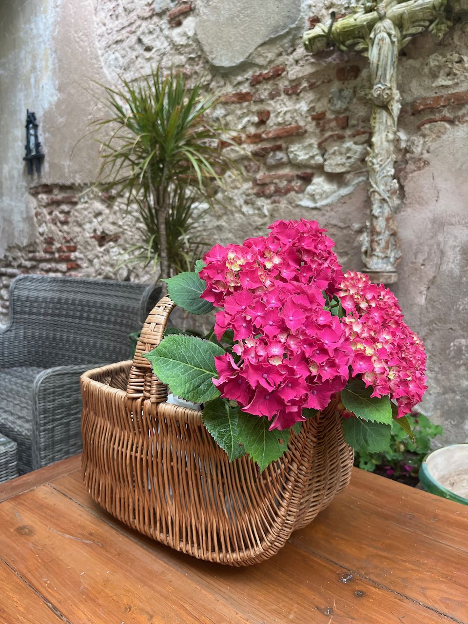 fa631 Deep wooden French vintage shopping Basket