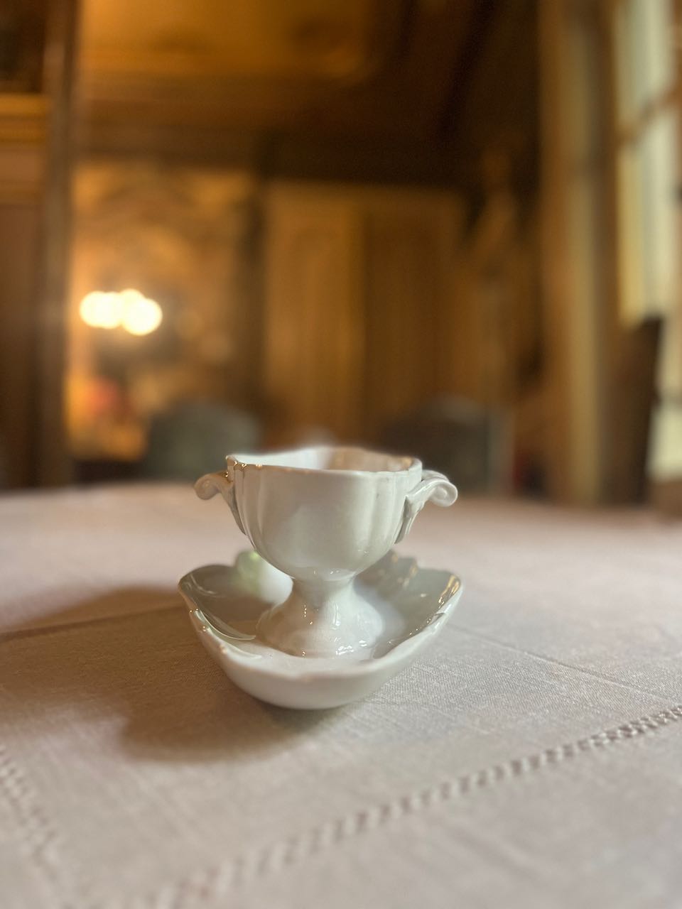 fa632 small white French antique oval porcelaine bowl with drip plate