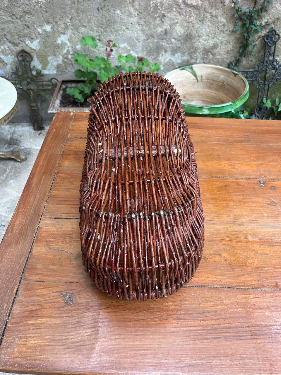 fa630 Lovely french panier made from Grapevines