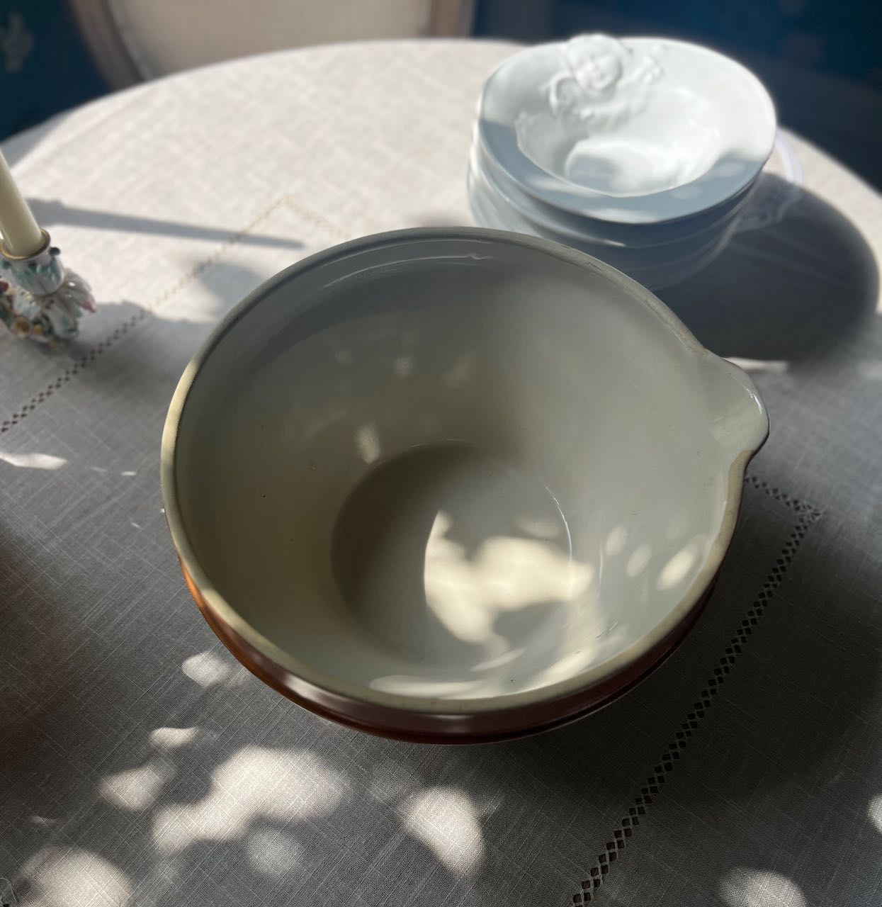 fa646 Large french vintage stoneware mixing bowl