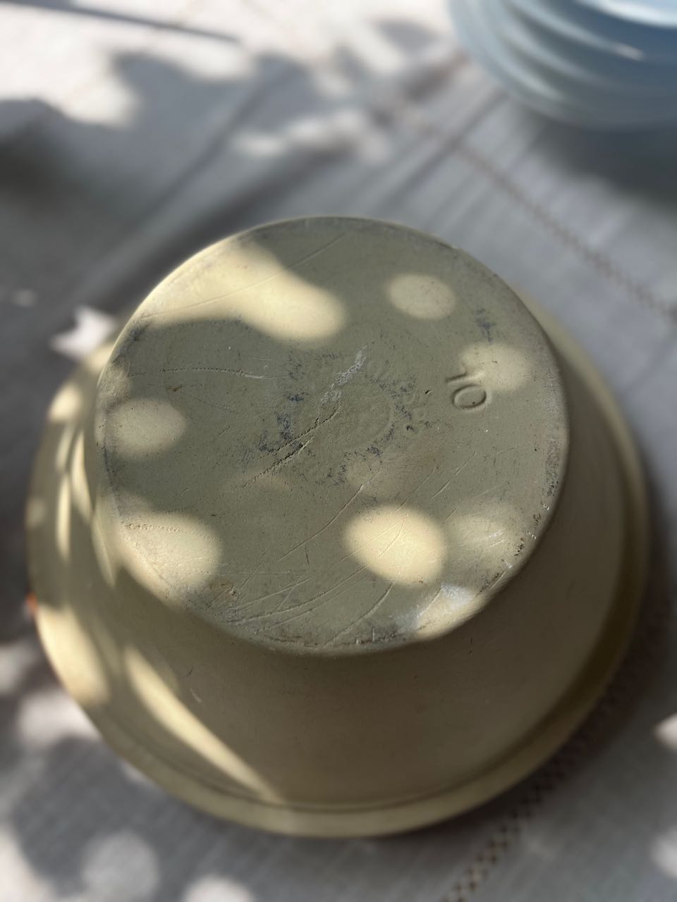 fa646 Large french vintage stoneware mixing bowl