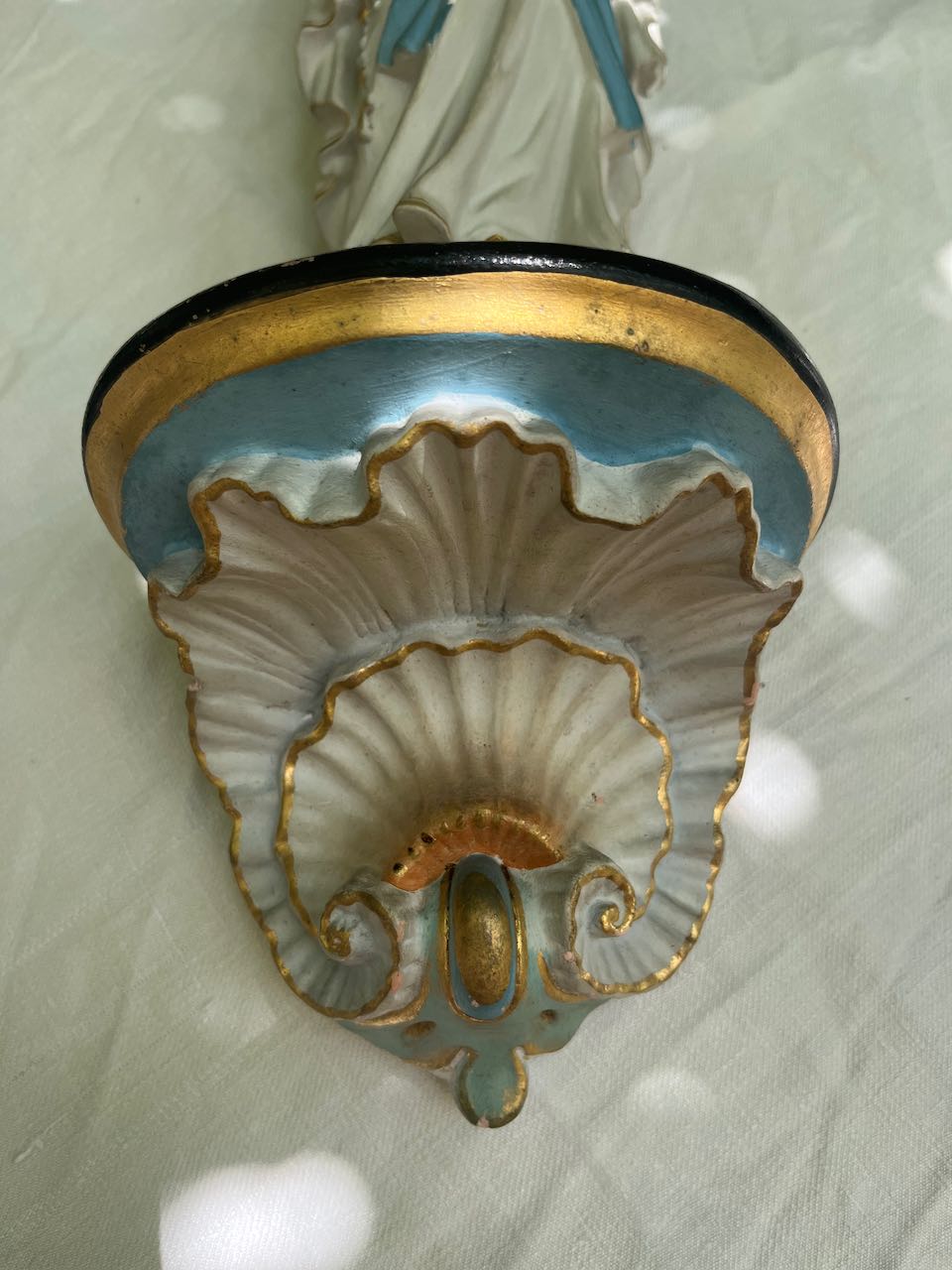 fa687 Large beautiful plaster statue of madonna ,with plinth. French