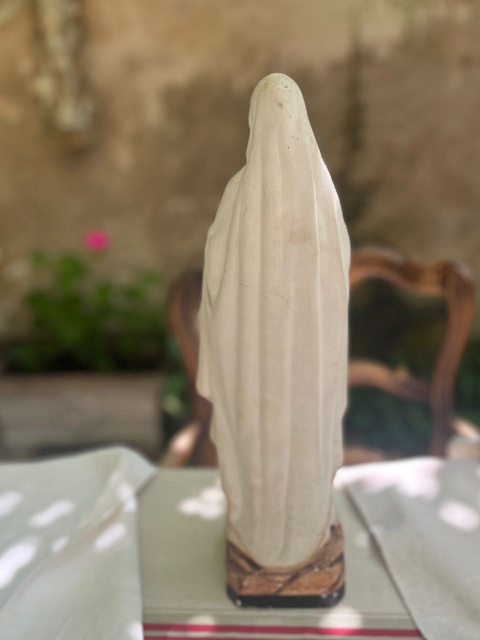 fa687 Large beautiful plaster statue of madonna ,with plinth. French