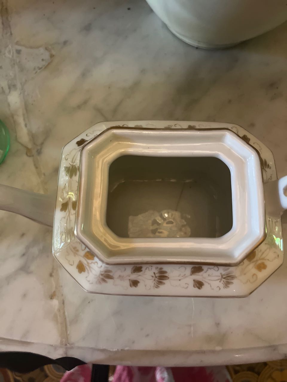 fa651 tea pot med ,  hand painted with gold pink/blue detail