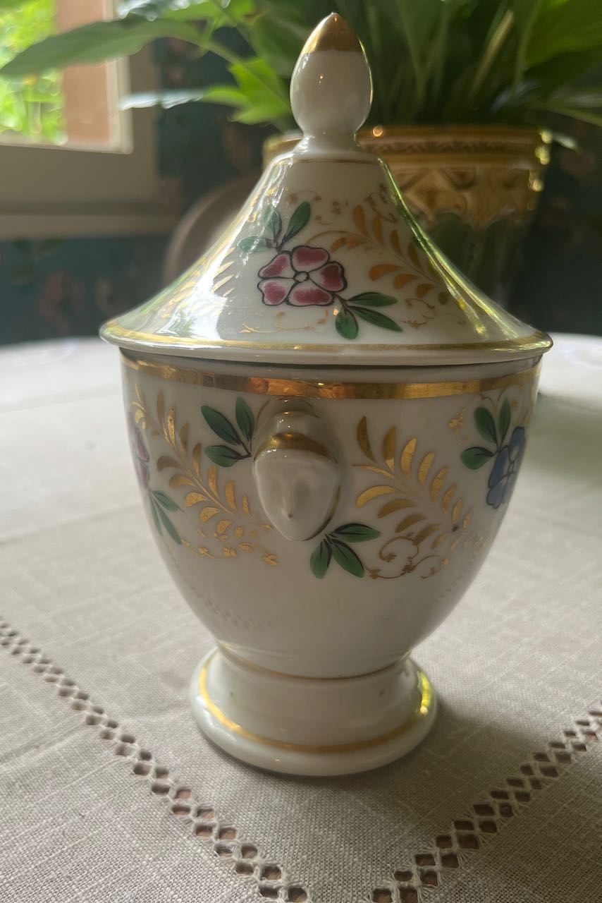 fa710 Gorgeous French antique handpainted bonbon container