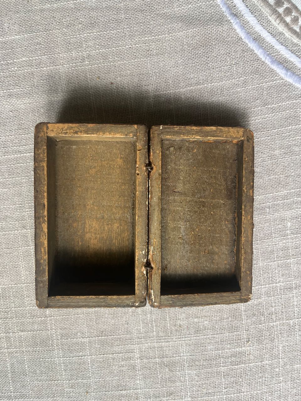 Small vintage matchbox, Italian
