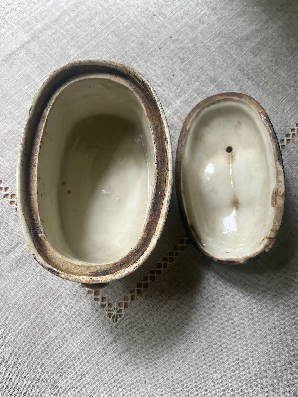 fa740 Lovely treacly glaze french antique tureen