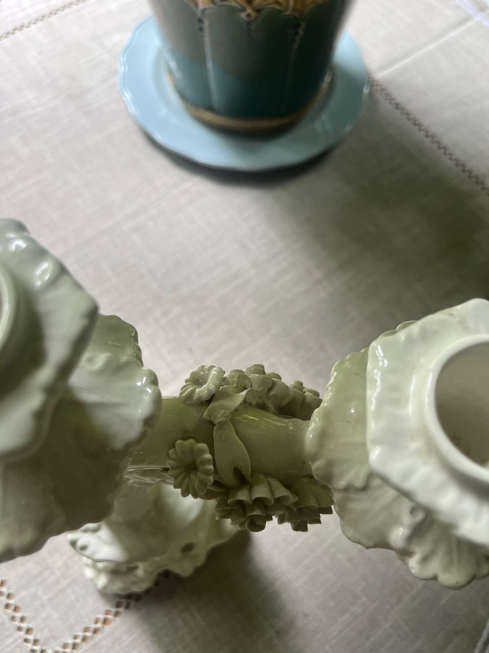 fa714 Cherub white, Italian candelabra