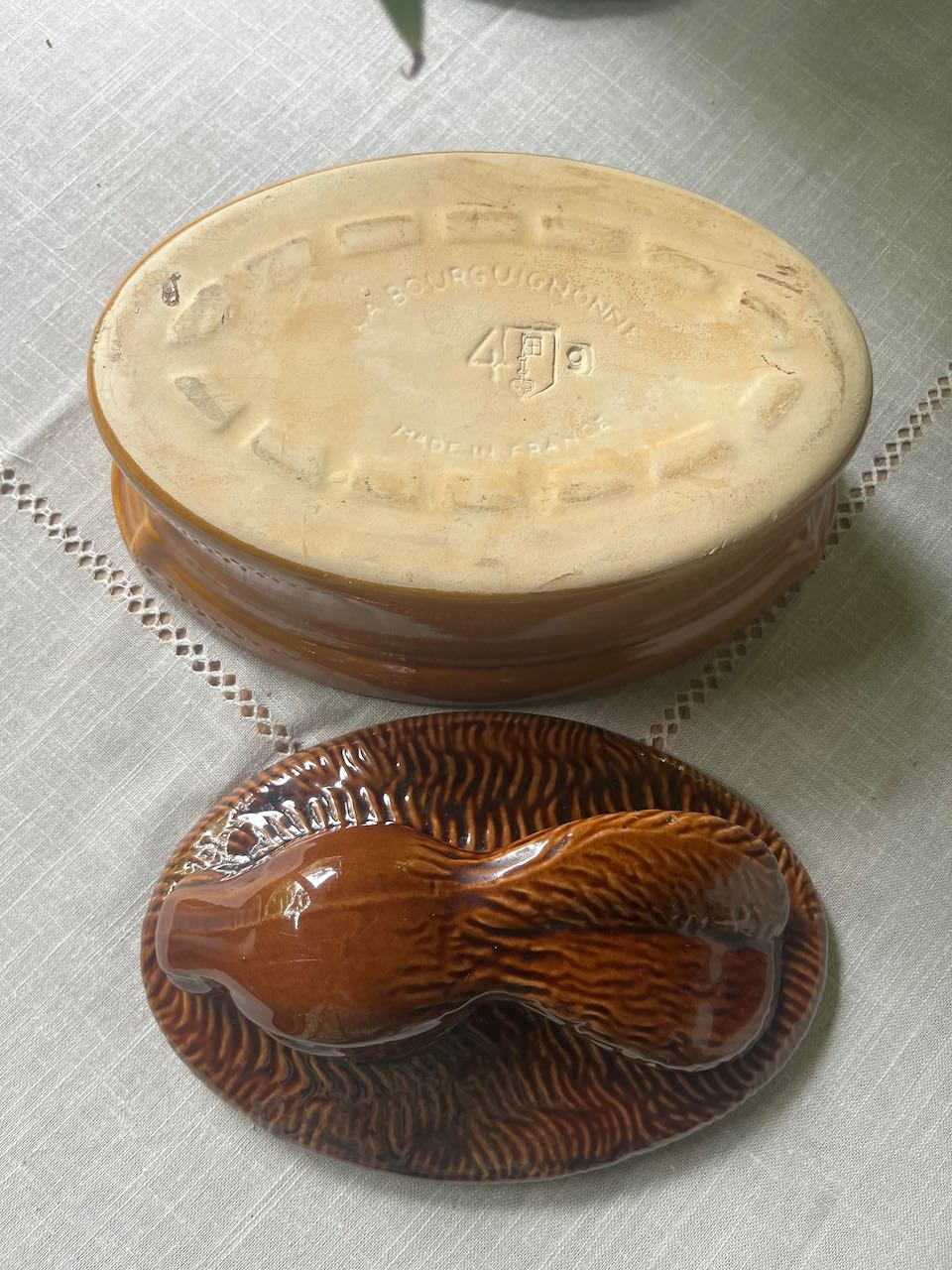 fa708 Rabbit Tureen, french vintage