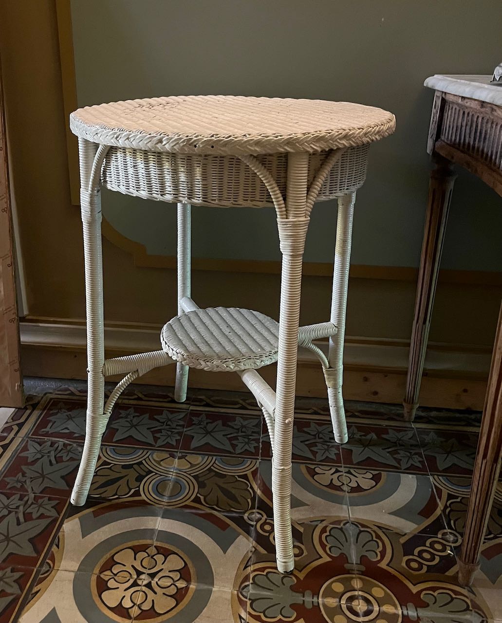 fa751 Vintage French cane side table