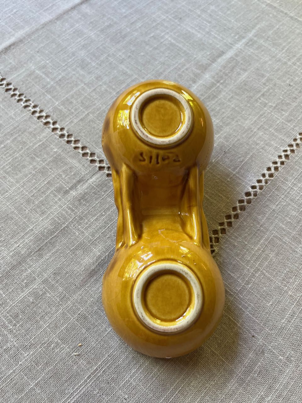 fa778 Mustard pottery 2 dish olive holder