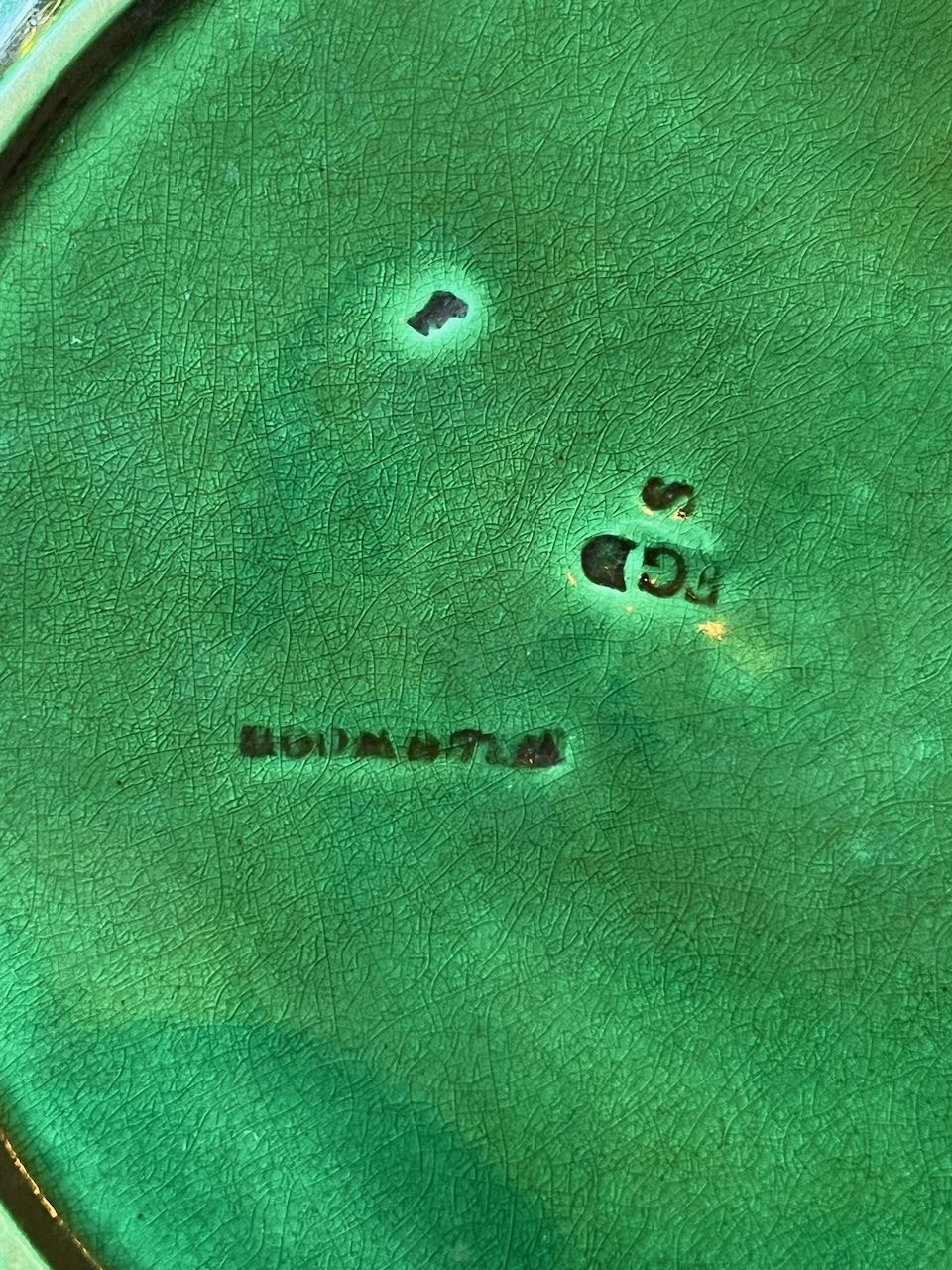 fa772 Green majolica English antique wedgewood sunflower plate