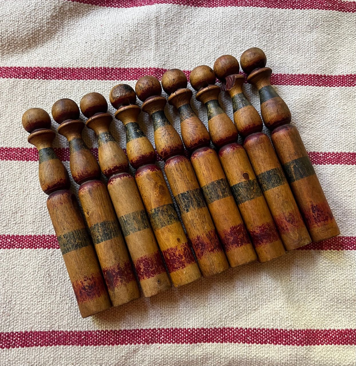 fa775 Set of french antique childrens skittles.