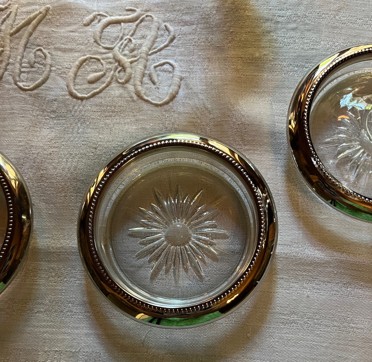 fa789 Wine or wine bottle coaster , silver plate